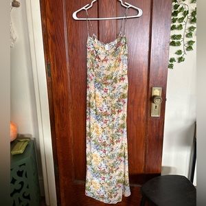 Reformation Kourtney dress 🌼